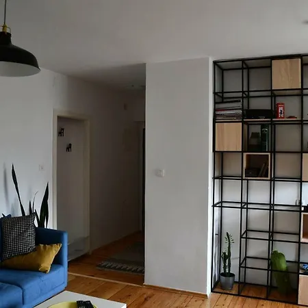 Design Best Location * פודגוריצה